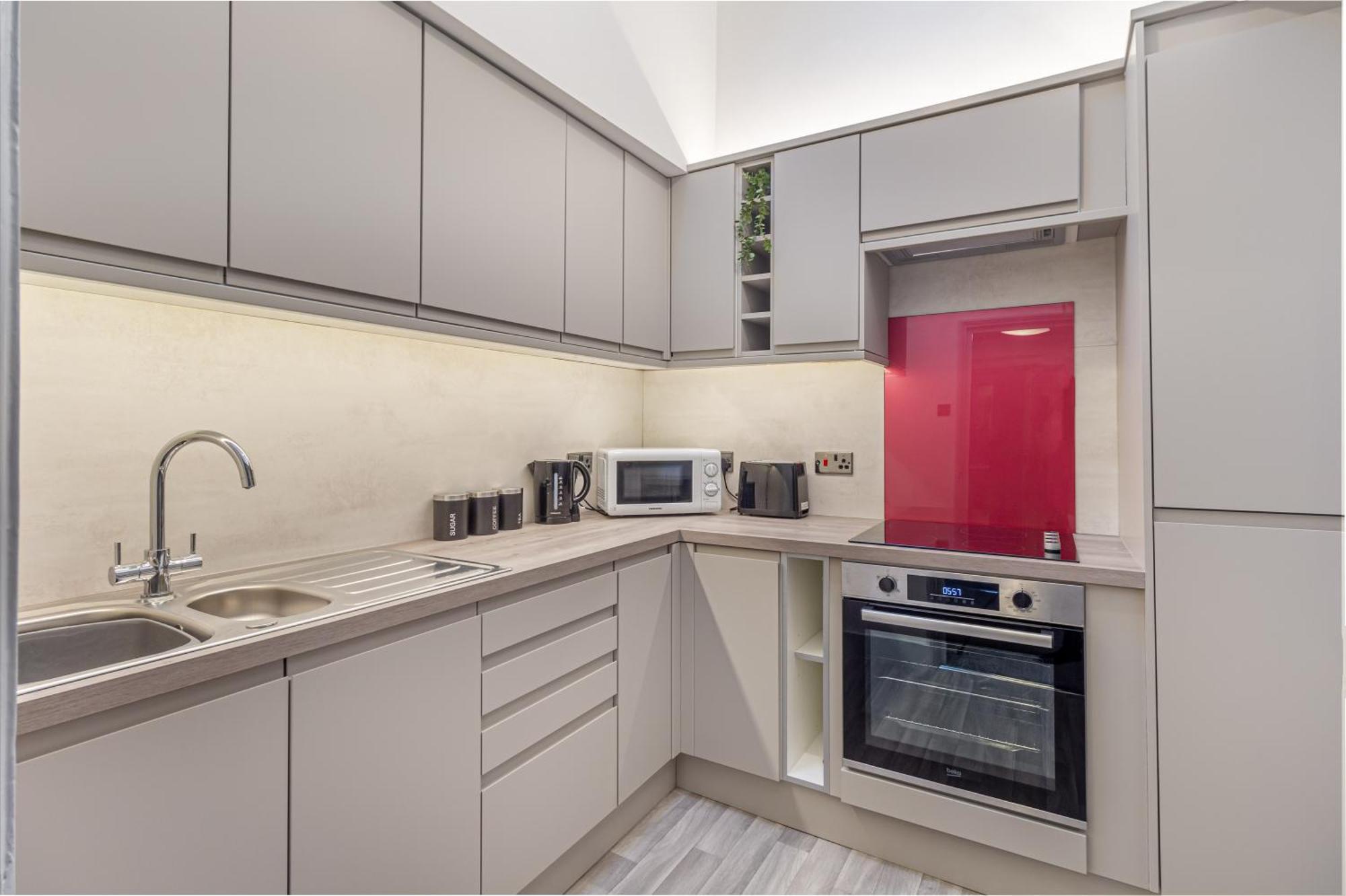 Whiskawaystays - Foregate Street - Apartment 5 Устър Екстериор снимка