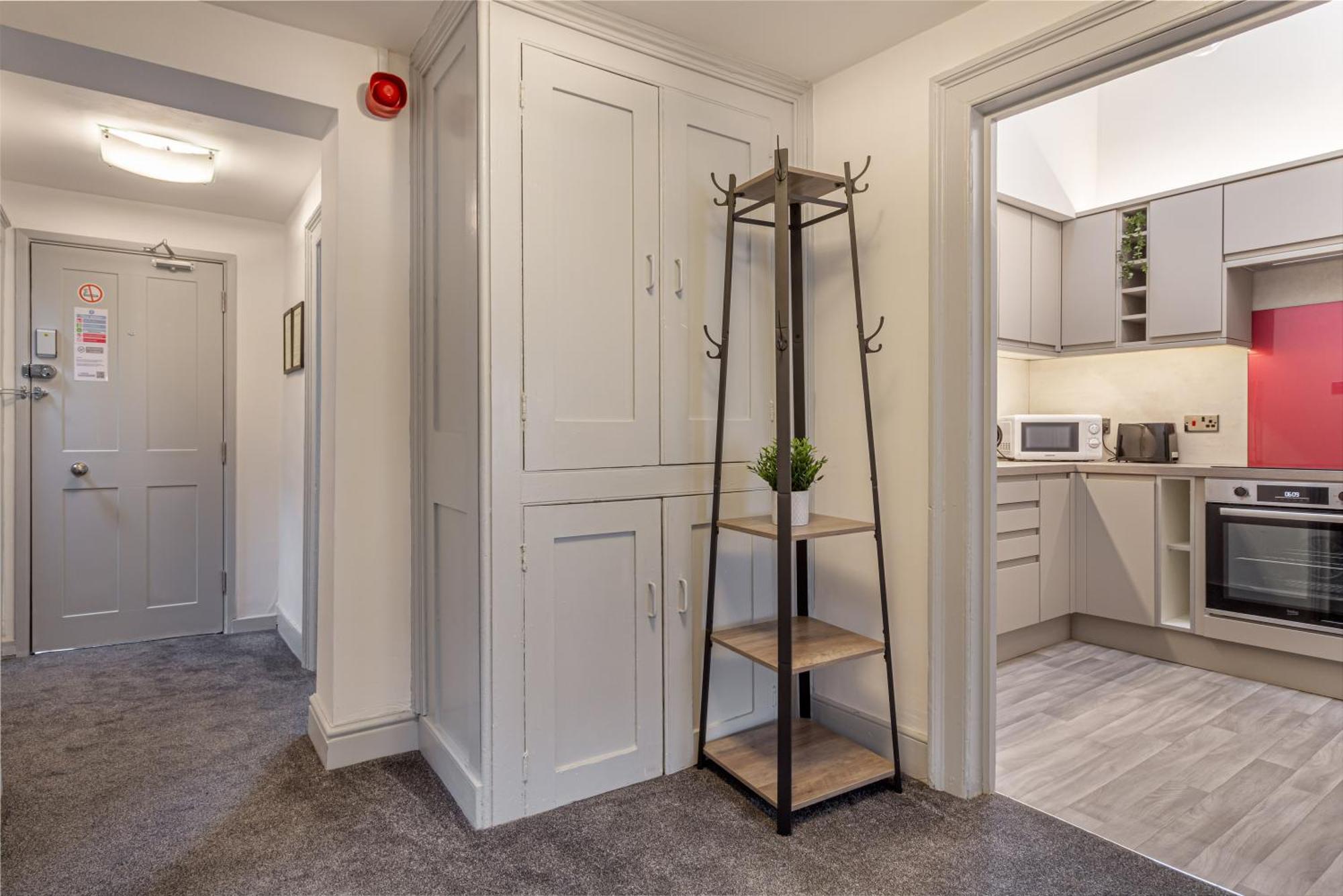 Whiskawaystays - Foregate Street - Apartment 5 Устър Екстериор снимка