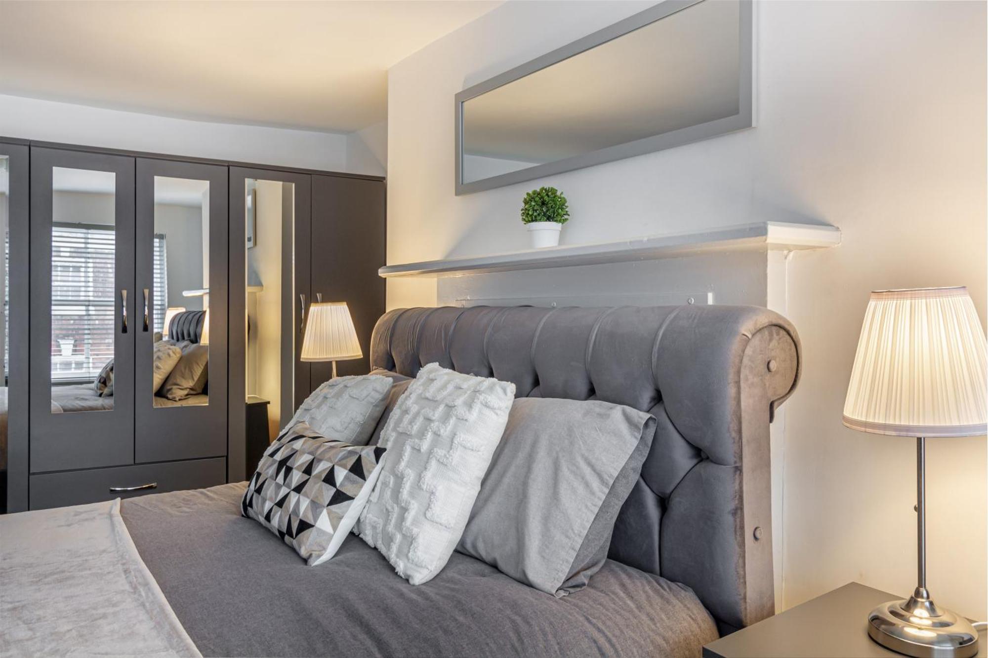 Whiskawaystays - Foregate Street - Apartment 5 Устър Екстериор снимка