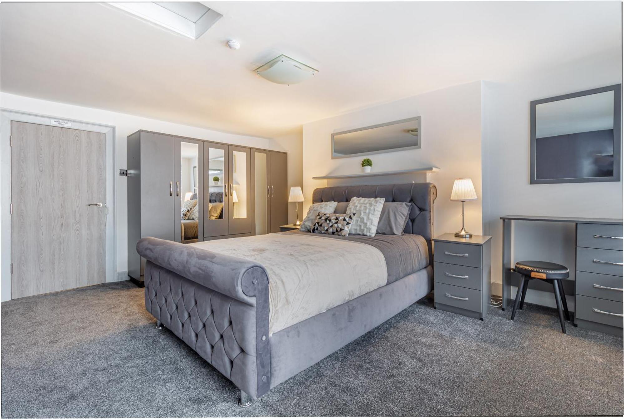 Whiskawaystays - Foregate Street - Apartment 5 Устър Екстериор снимка